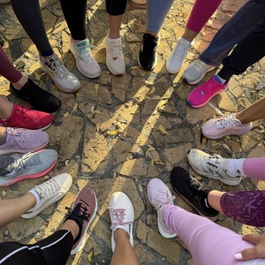 Team Page: Mujeres de Exito 